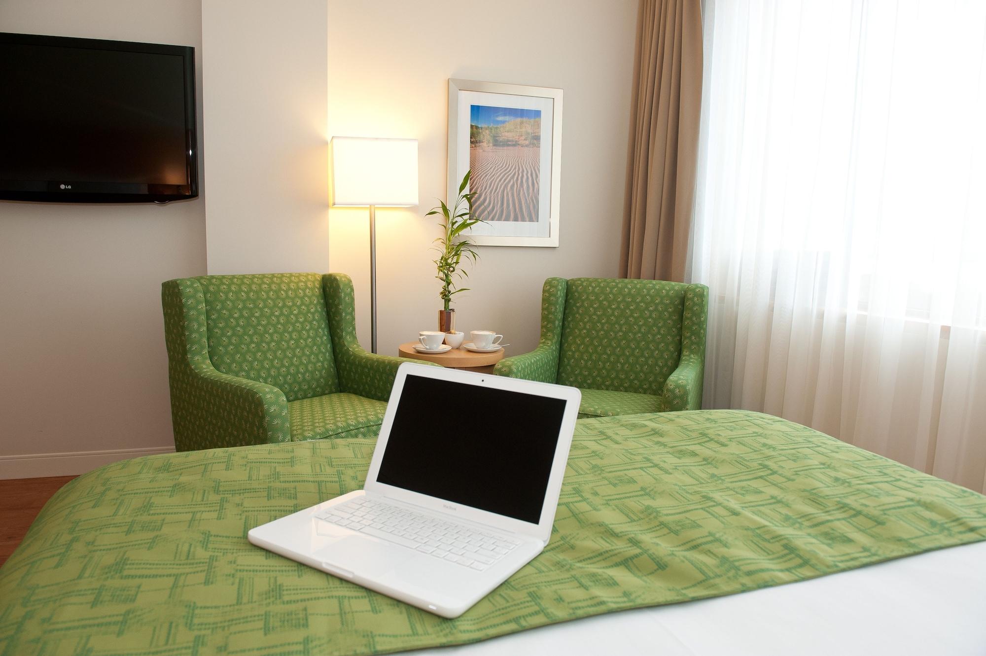 The Holman Grand Hotel Шарлъттаун Екстериор снимка