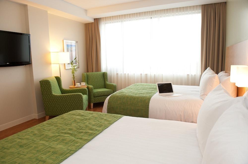 The Holman Grand Hotel Шарлъттаун Екстериор снимка